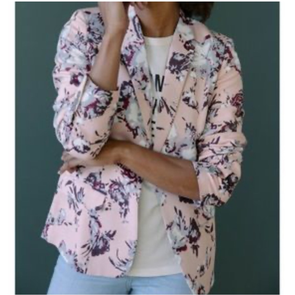 Agnes & Dora Floral‎ Blazer in Pink and Purple